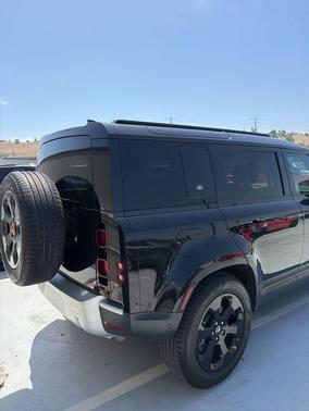 Santorini Black Metallic 2024 Land Rover Defender 110 P400 S