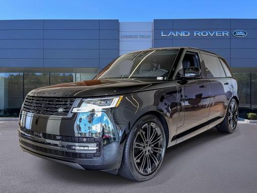 Black 2026 Land Rover Range Rover P400 SE 7 Seat