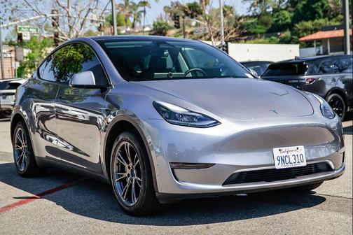 2024 Tesla Model Y Long Range Dual Motor All-Wheel Drive