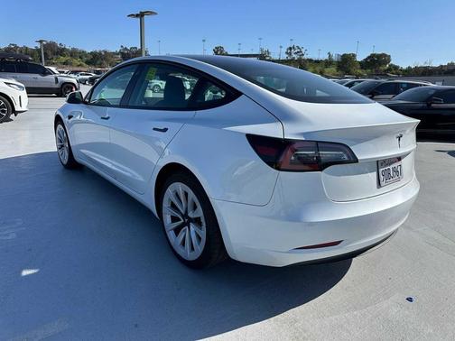 2022 Tesla Model 3 Standard Range