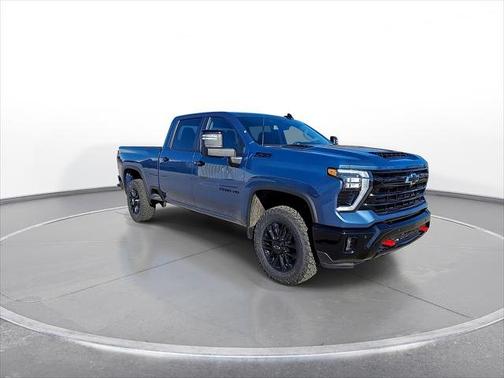 Lakeshore Blue Metallic 2026 Chevrolet Silverado 2500 4WD Crew Cab 159" LT