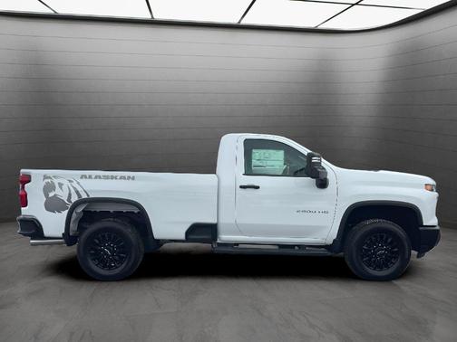 2025 Chevrolet Silverado 2500 WT
