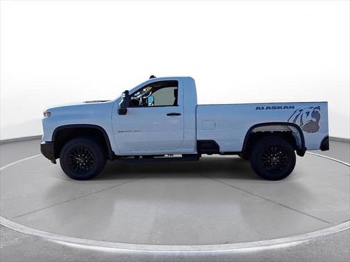 Summit White 2025 Chevrolet Silverado 2500 4WD Reg Cab 142" Work Truck