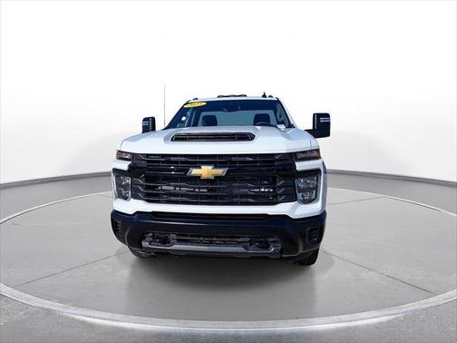 Summit White 2025 Chevrolet Silverado 2500 4WD Reg Cab 142" Work Truck