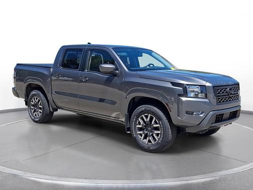 Gun Metallic 2022 Nissan Frontier Crew Cab 4x4 SV Auto