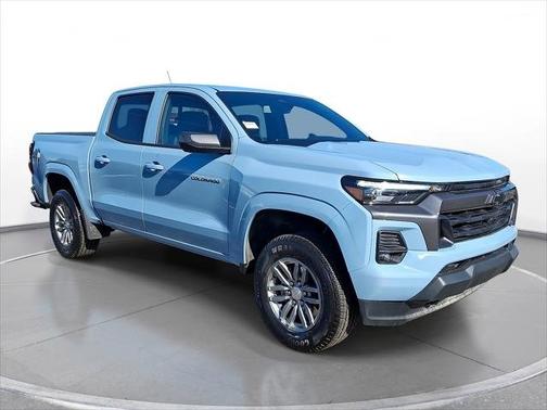 Snowdrift Metallic 2026 Chevrolet Colorado 4WD Crew Cab LT