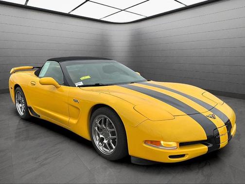 2002 Chevrolet Corvette Base