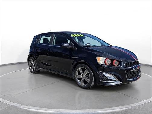 Black Granite Metallic 2015 Chevrolet Sonic 5dr HB Manual RS