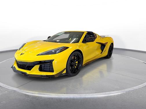 Competition Yellow Tintcoat Metallic 2026 Chevrolet Corvette 2dr Z06 Cpe w/2LZ
