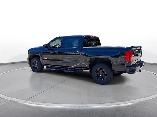 Black 2018 Chevrolet Silverado 1500 4WD Crew Cab 143.5" LTZ w/2LZ