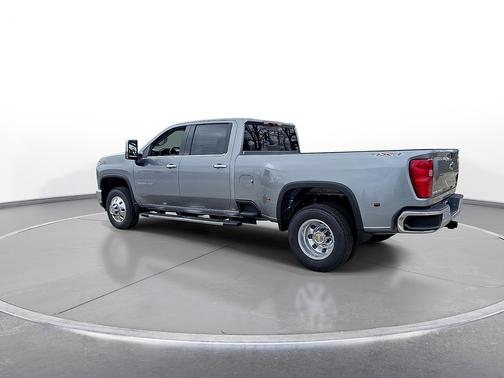 Sterling Gray Metallic 2026 Chevrolet Silverado 3500 4WD Crew Cab 172" LTZ