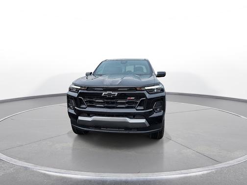 Black 2026 Chevrolet Colorado 4WD Crew Cab Z71