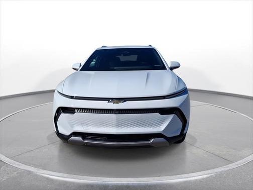 Summit White 2024 Chevrolet Equinox EV 4dr LT w/2LT