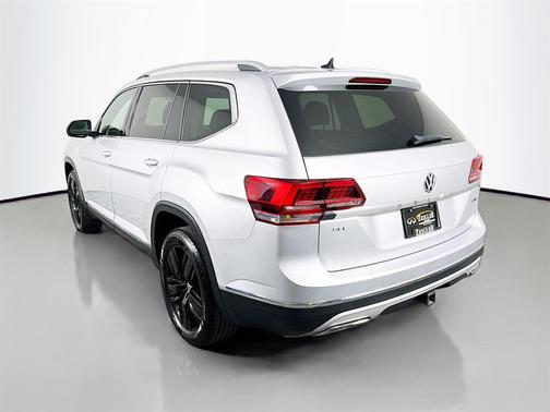 2019 Volkswagen Atlas 3.6L SEL Premium