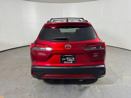 2025 Toyota Corolla Cross XLE