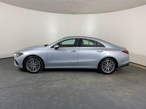 2025 Mercedes-Benz CLA 250 4MATIC