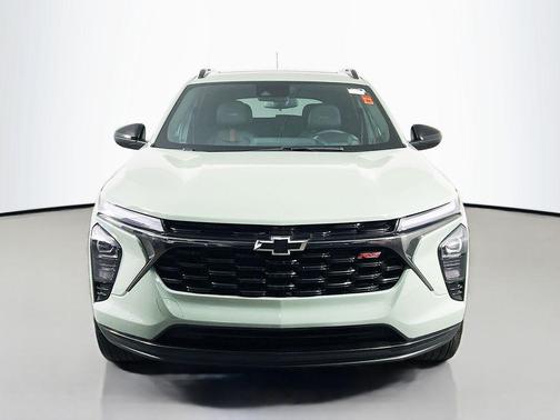 Cacti Green 2024 Chevrolet Trax FWD 2RS
