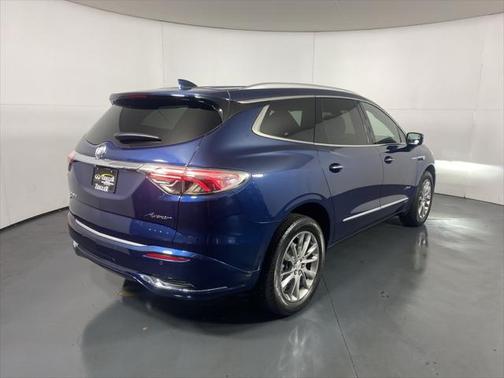 2022 Buick Enclave AWD Avenir