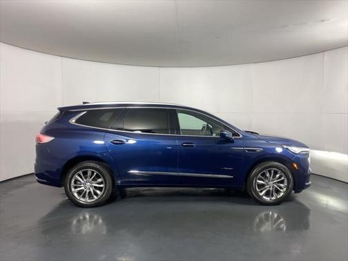 2022 Buick Enclave AWD Avenir