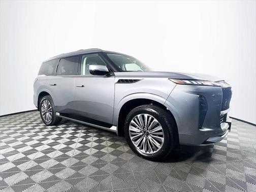 2025 INFINITI QX80 SENSORY AWD