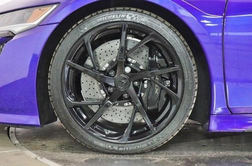 Photo 5 of 28 of 2017 Acura NSX Base