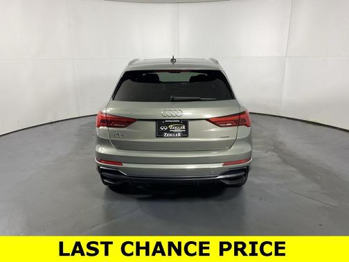 2024 Audi Q3 Premium 45 TFSI S line quattro Tiptronic