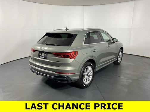 2024 Audi Q3 Premium 45 TFSI S line quattro Tiptronic