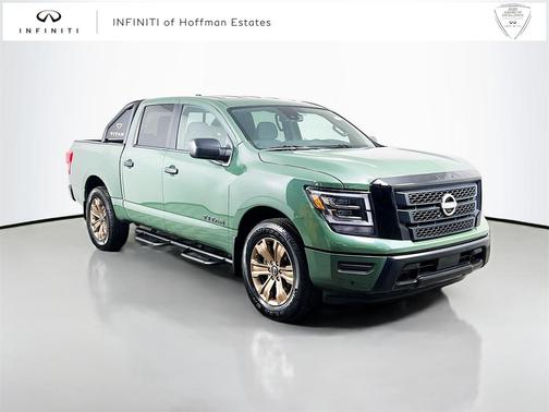 2024 Nissan Titan SV