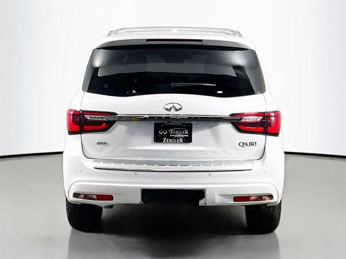 2024 INFINITI QX80 SENSORY AWD