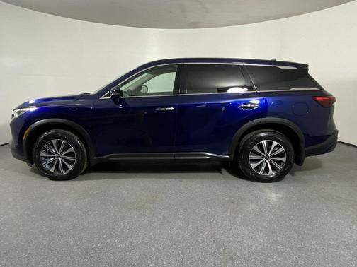 2025 INFINITI QX60 Pure