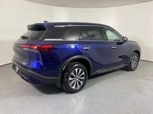 2025 INFINITI QX60 Pure