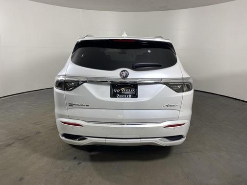 2022 Buick Enclave AWD Avenir