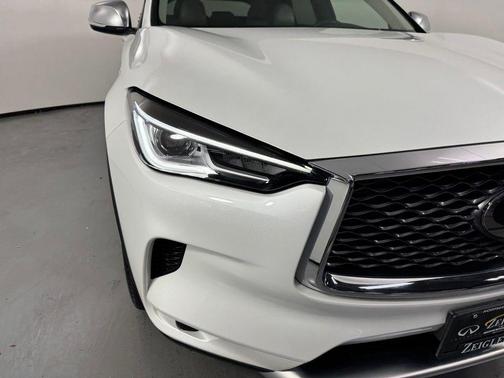 Radiant White 2024 INFINITI QX50 LUXE AWD