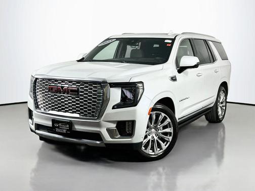 White Frost Tricoat 2023 GMC Yukon Denali