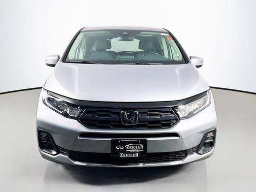 Solar Silver Metallic 2025 Honda Odyssey EX-L