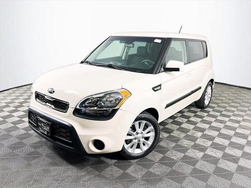 2013 Kia Soul Base