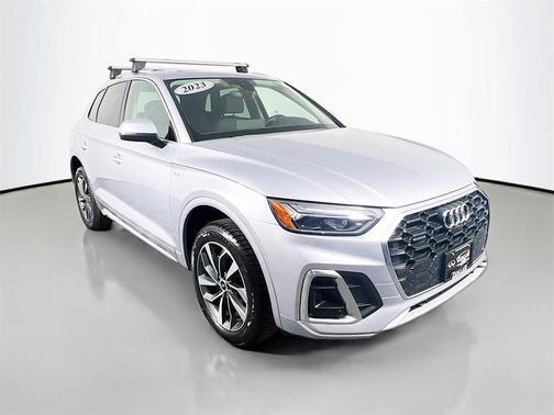 2023 Audi Q5 45 S line Premium Plus