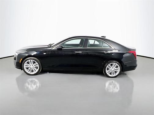 2023 Cadillac CT4 Premium Luxury