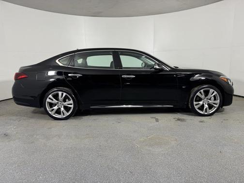 2018 INFINITI Q70L 3.7X LUXE