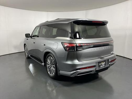 2025 INFINITI QX80 SENSORY AWD