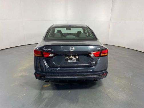 Storm Blue Metallic 2022 Nissan Altima 2.5 SV