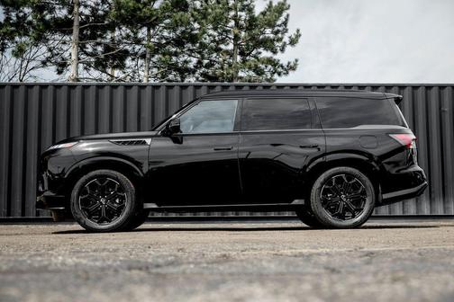Mineral Black 2026 INFINITI QX80 SPORT AWD