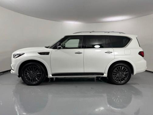 Moonstone White 2023 INFINITI QX80 PREMIUM SELECT AWD