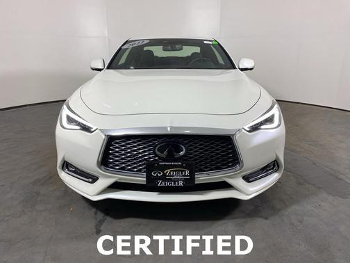 2022 INFINITI Q60 LUXE AWD
