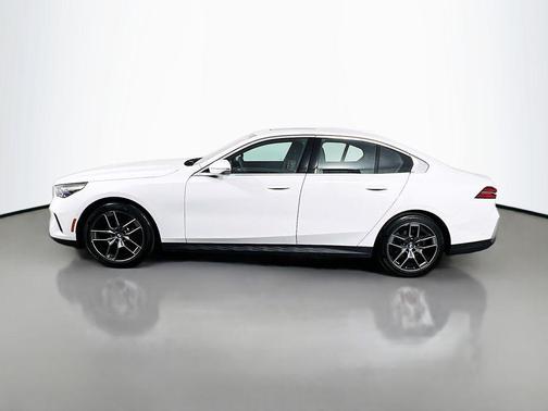 Alpine White 2026 BMW 530 xDrive