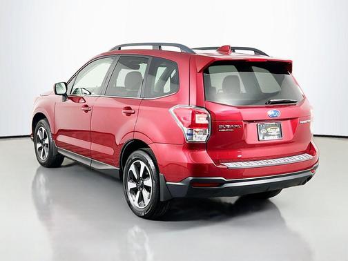 Venetian Red Pearl 2018 Subaru Forester 2.5i Limited