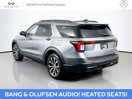 Carbonized Gray Metallic 2025 Ford Explorer ST-Line