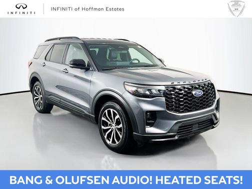 Carbonized Gray Metallic 2025 Ford Explorer ST-Line