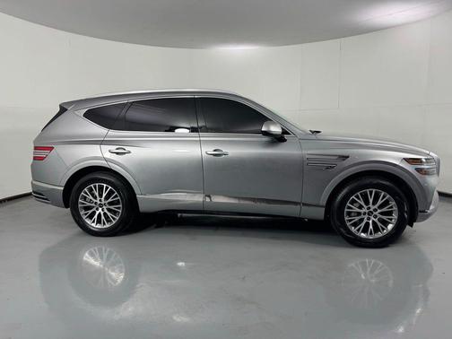 Savile Silver 2025 Genesis GV80 2.5T