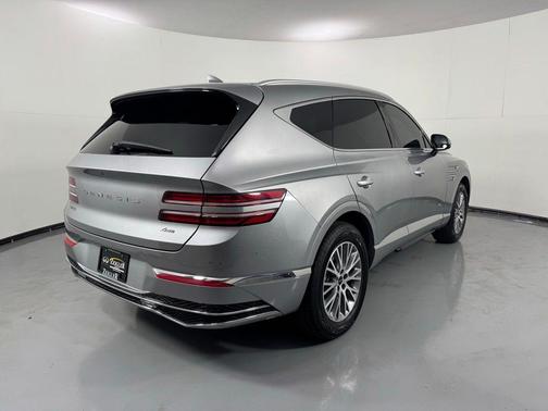 Savile Silver 2025 Genesis GV80 2.5T